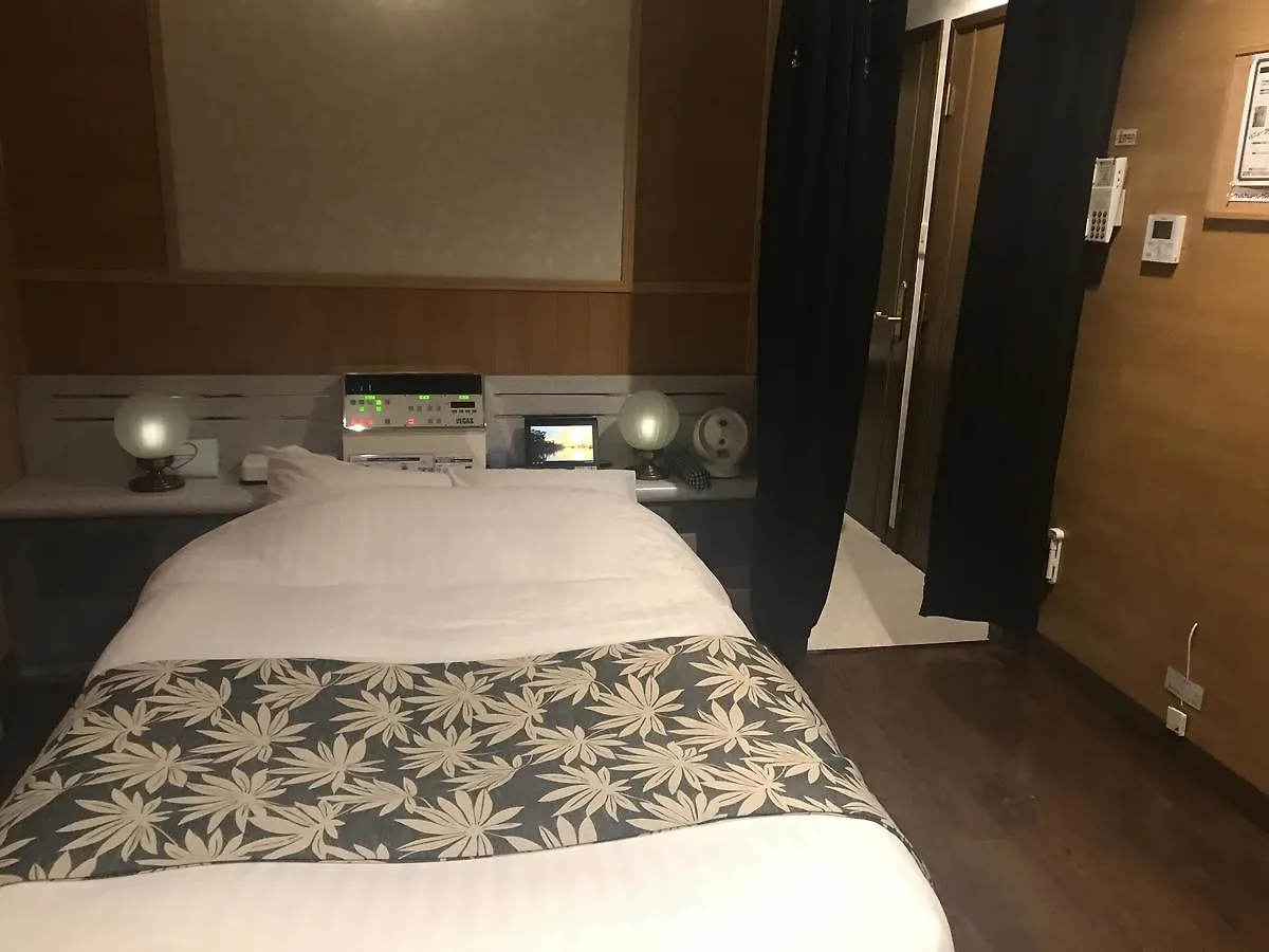 ホテル ベガス  札幌市 2*,  日本